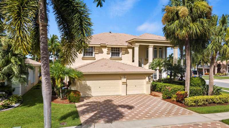 6597 Marbletree Lane, Lake Worth FL 33467