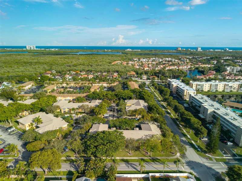 401 SE 10th St # B205, Dania Beach FL 33004