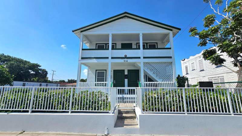 914 10th Street # C, West Palm Beach FL 33401