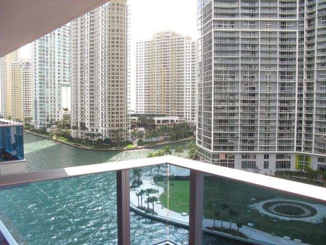 200 Biscayne Boulevard Way # 906, Miami FL 33131