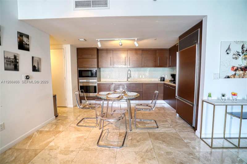 485 Brickell Ave # 1701, Miami FL 33131