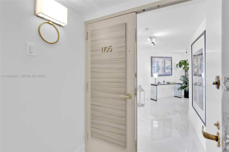 5200 N Ocean Dr # 1105, Singer Island FL 33404