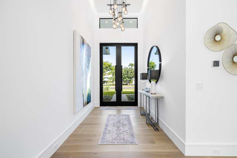 212 NW 18th Street, Delray Beach FL 33444