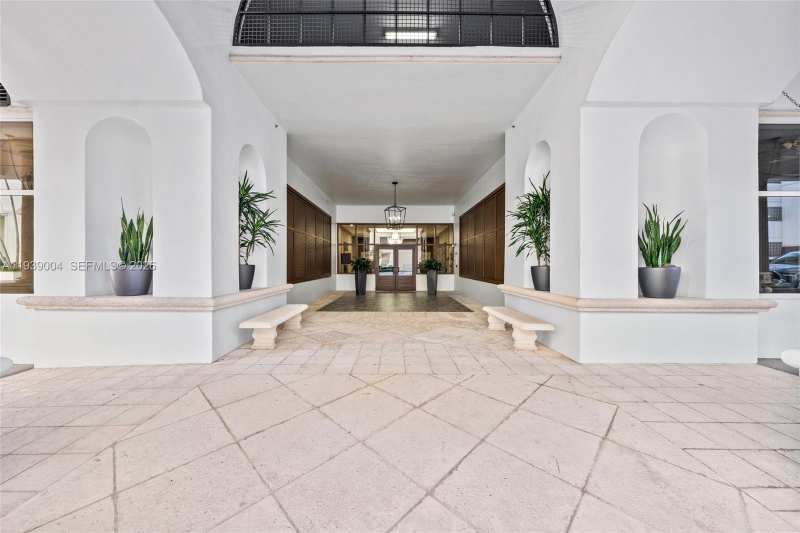 357 Almeria Ave # 1106, Coral Gables FL 33134