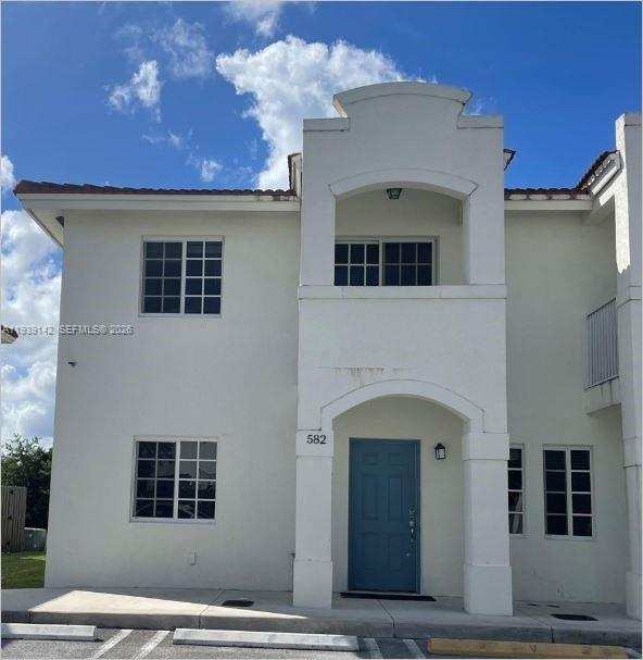 582 SW 2nd Pl, Florida City FL 33034