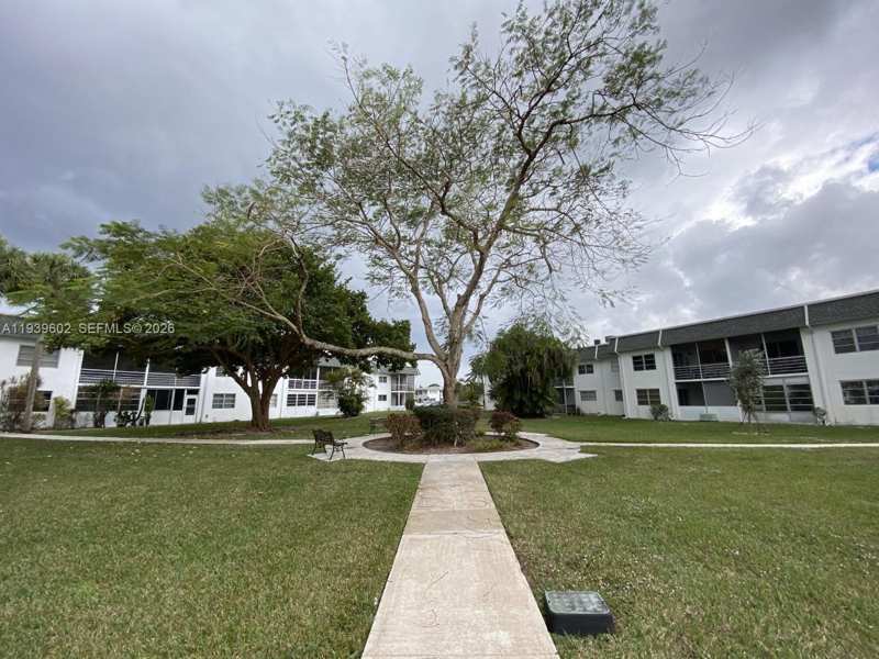 6505 Winfield Blvd # 16, Margate FL 33063