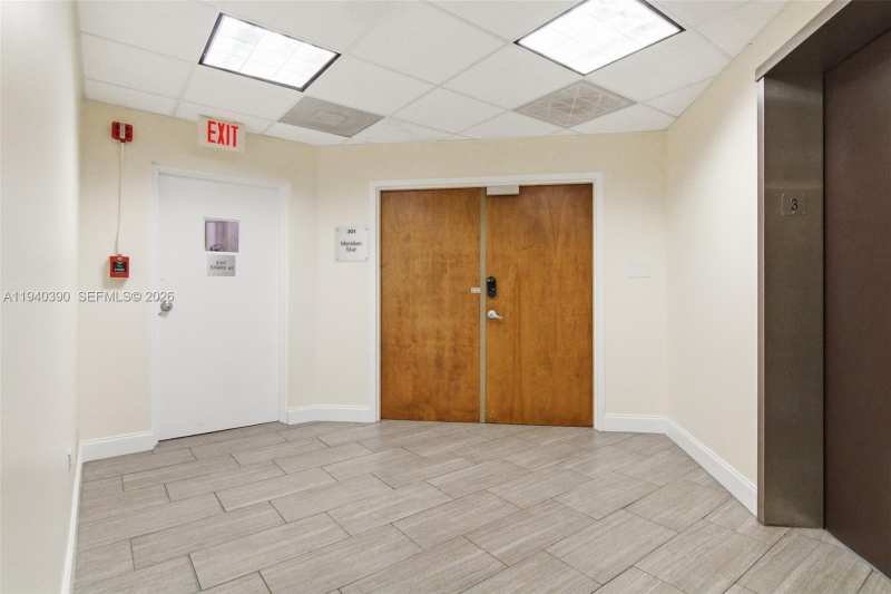 1640 W Oakland Park Blvd # 301, Oakland Park FL 33311