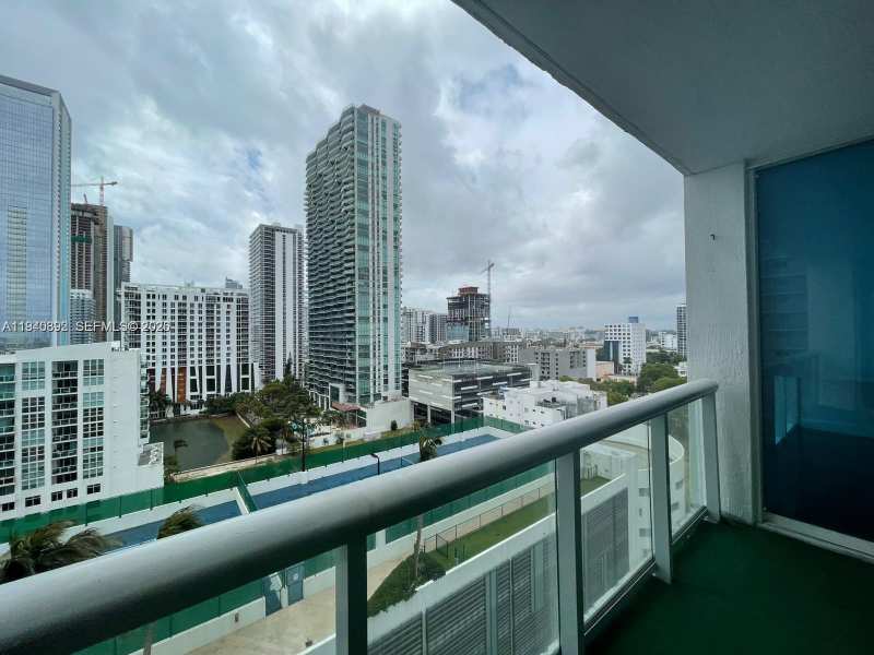 480 NE 30th St # 1403, Miami FL 33137