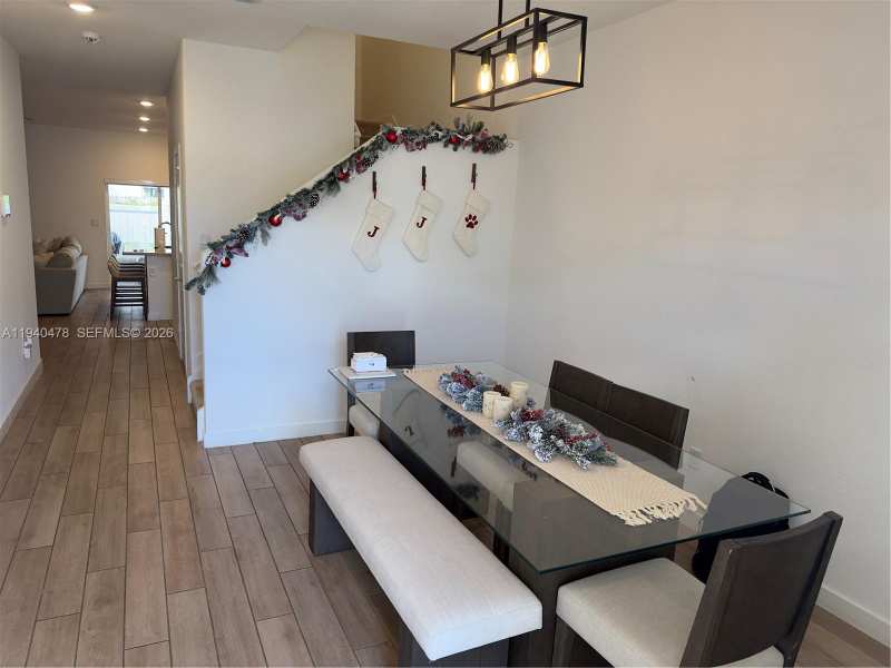 1842 SE 7th Ter # 1842, Homestead FL 33034