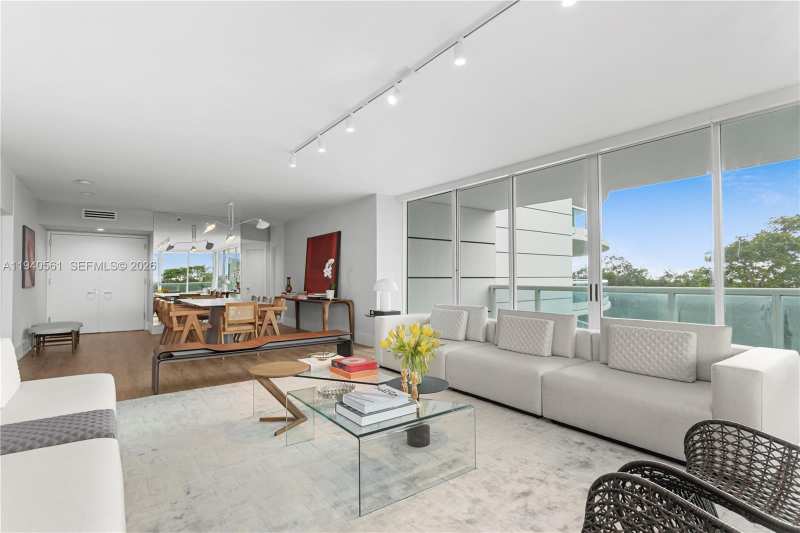 2127 Brickell Ave # 705, Miami FL 33129