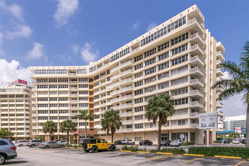 1825 S Ocean Dr # 609, Hallandale Beach FL 33009