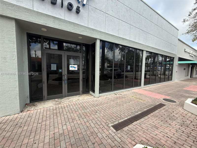 112 N Krome Ave, Homestead FL 33030
