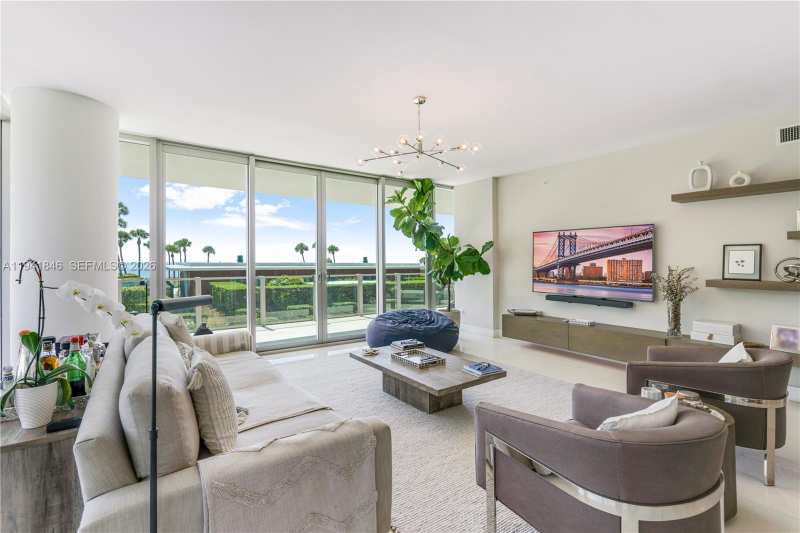 350 Ocean Dr # 201N, Key Biscayne FL 33149