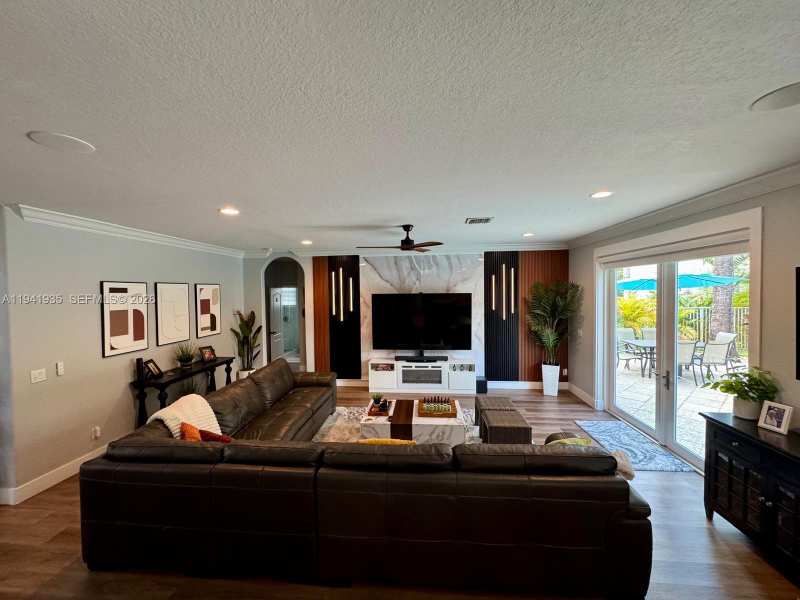 12917 SW 23rd St, Miramar FL 33027