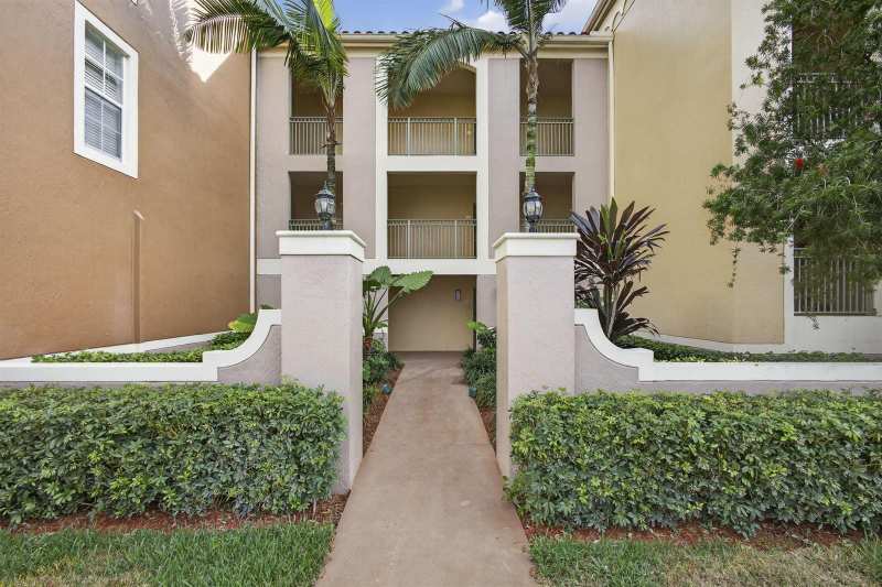 11730 Saint Andrews Place # 307, Wellington FL 33414