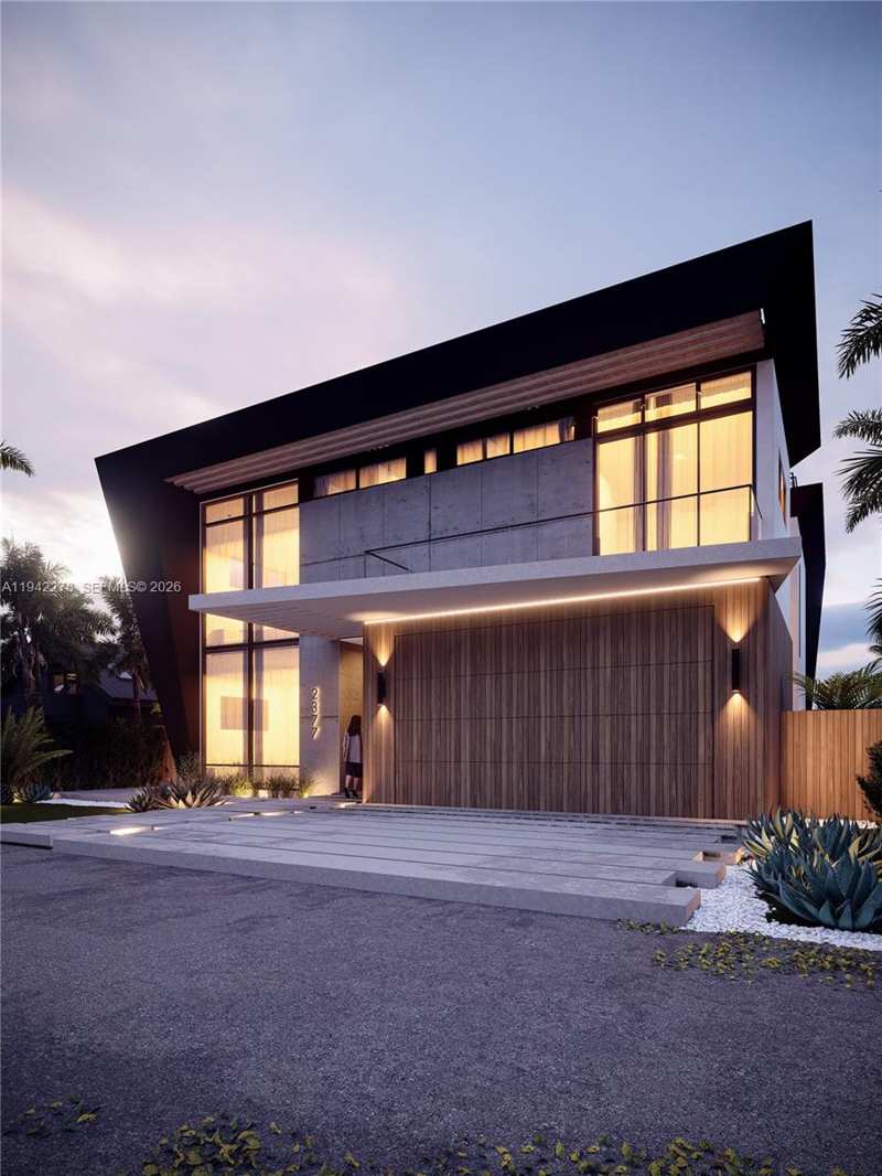 2377 SE 15th St, Pompano Beach FL 33062