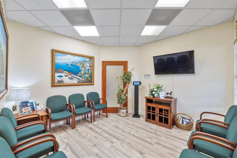 18044 NW 6th Street # 101, Pembroke Pines FL 33029
