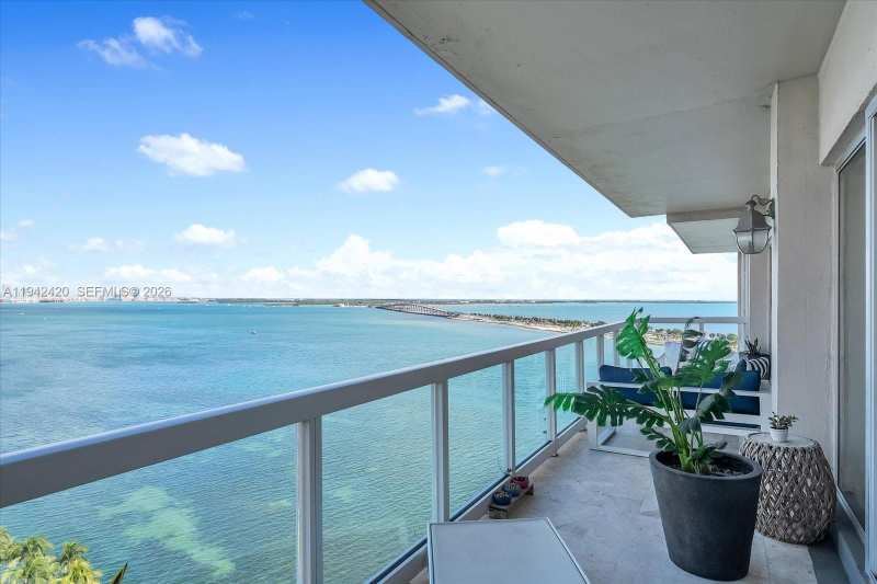 2451 Brickell Ave # 17D, Miami FL 33129