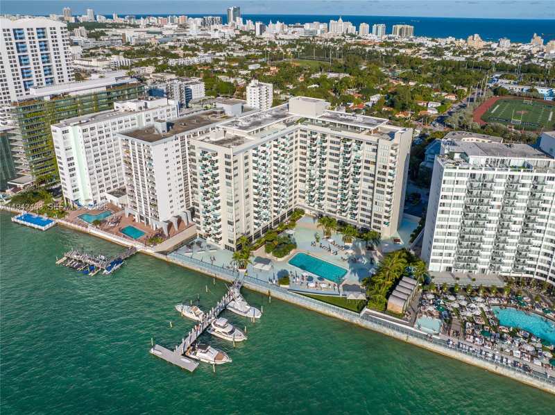 1200 West Ave # 422, Miami Beach FL 33139