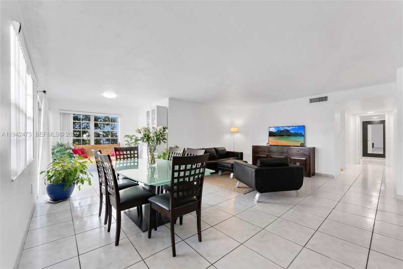 11840 NE 19th Dr # 9, North Miami FL 33181