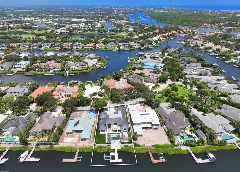 369 Eagle Drive, Jupiter FL 33477