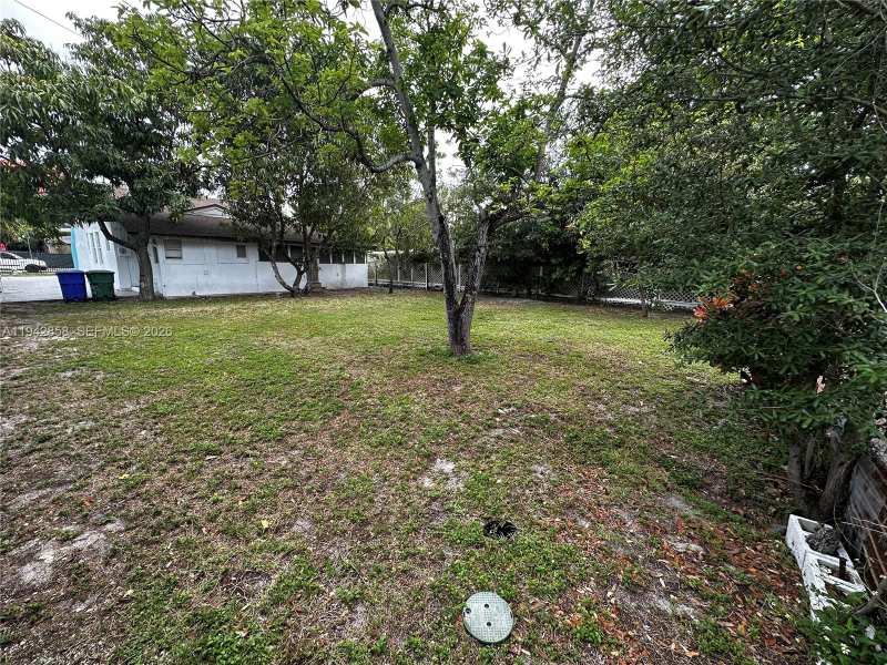 105 NW 31st St # 1, Miami FL 33127