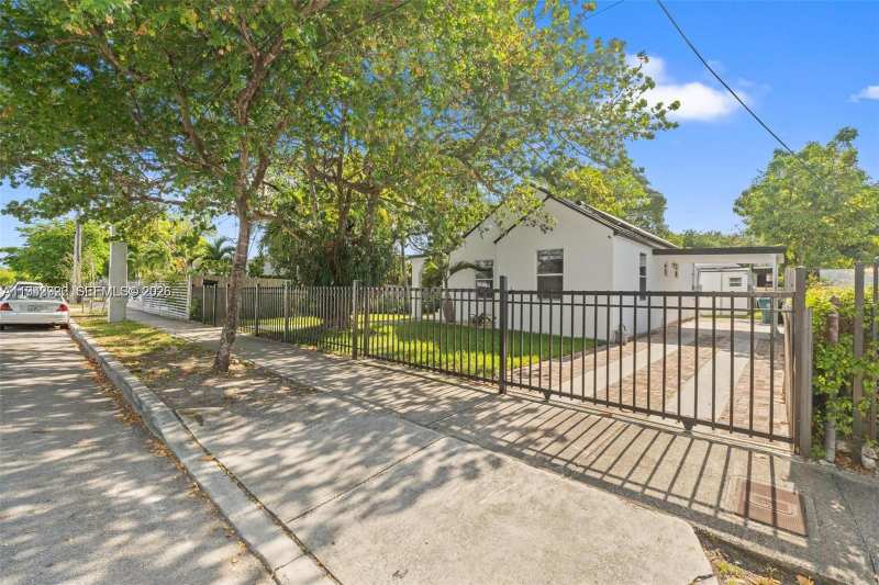 4430 NW 1st Ave, Miami FL 33127