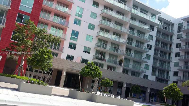7875 NW 107th Ave # 812, Doral FL 33178