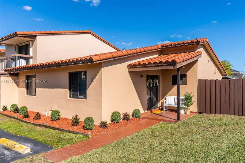 3815 SW 82nd Ave # 41, Miami FL 33155