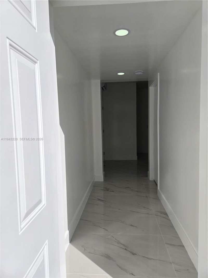 987 NE 145 # B, North Miami FL 33161