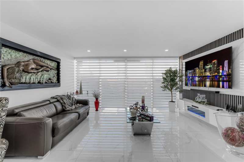 13835 SW 84th St # 503, Miami FL 33183