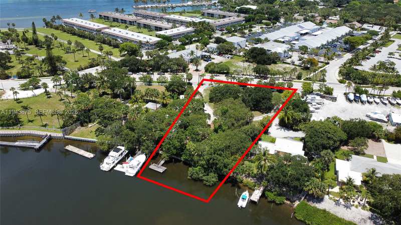18011 N Highway A1A, Jupiter FL 33477