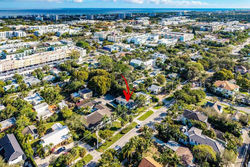 215 N Swinton Avenue, Delray Beach FL 33444