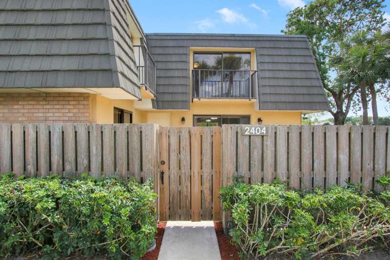 2404 24th Way, West Palm Beach FL 33407