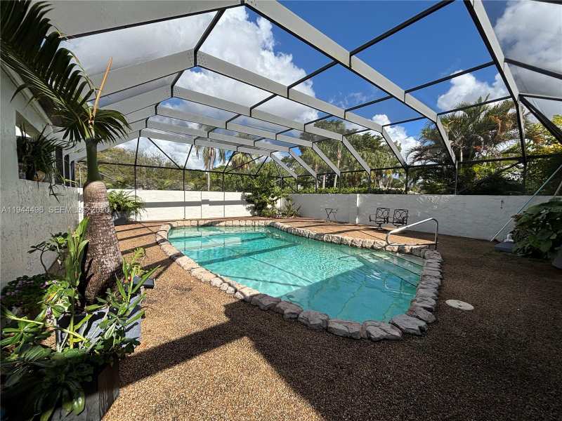 CORAL SPRINGS COUNTRY CLU