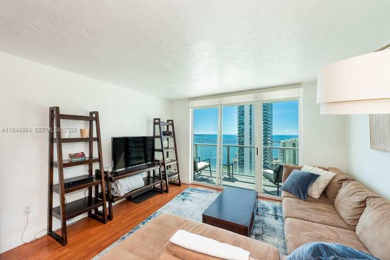 1155 Brickell Bay Dr # 3403, Miami FL 33131