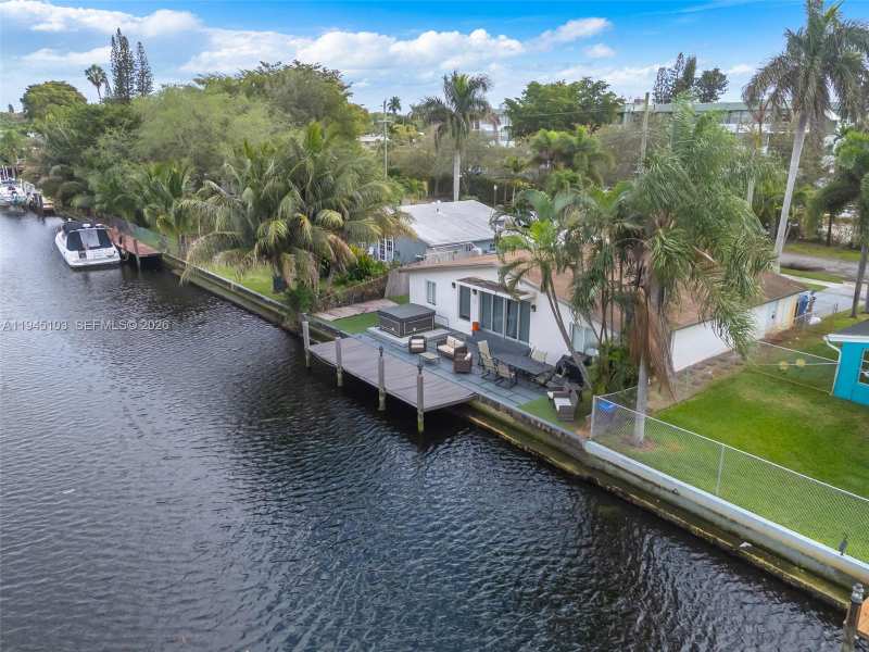 2721 Harding St, Hollywood FL 33020
