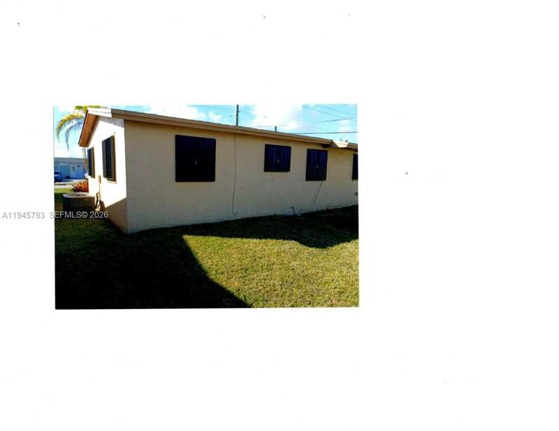 22275 SW 109th Ave, Miami FL 33170