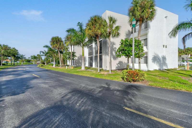 1605 S Us Highway 1 # V6, Jupiter FL 33477
