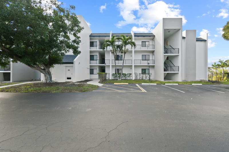 1605 S Us Highway 1 # V6, Jupiter FL 33477