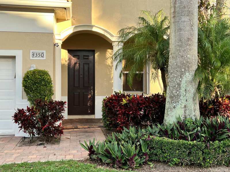 4350 Key Lime Boulevard, Boynton Beach FL 33436