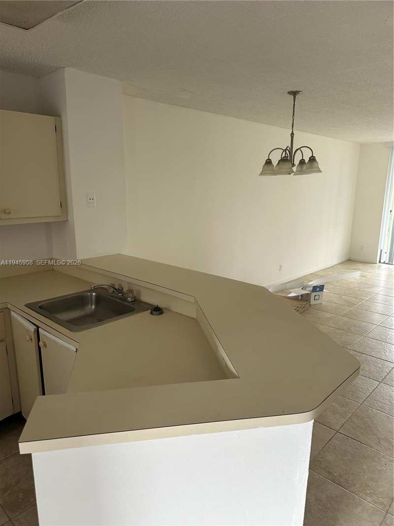 8730 N Sherman Cir # 308, Miramar FL 33025