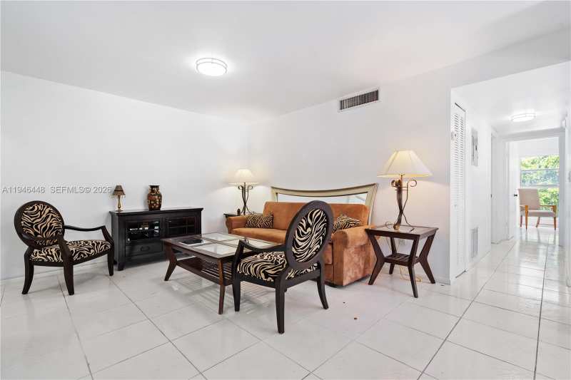 201 178th Dr # 307, Sunny Isles Beach FL 33160