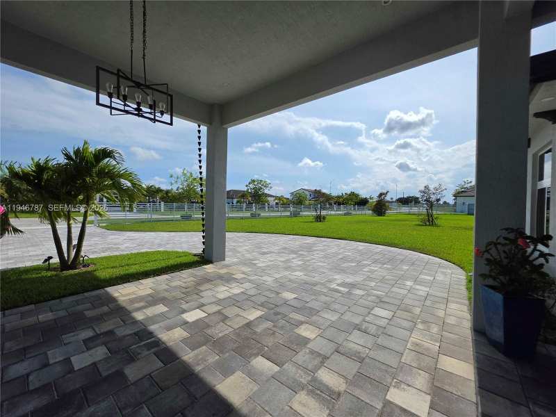 17575 SW 280th St, Homestead FL 33031