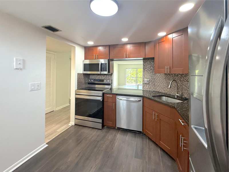 6301 N Falls Cir Drive # 303, Lauderhill FL 33319