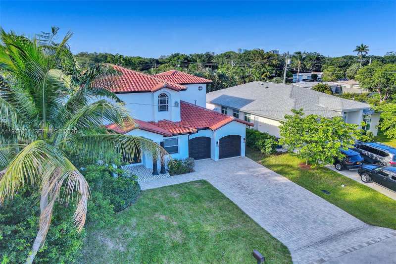 1207 SW 21st St, Fort Lauderdale FL 33315