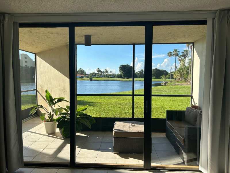 16325 Golf Club Road # 109, Weston FL 33326