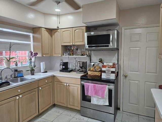 8930 SW 197th Ter, Cutler Bay FL 33157