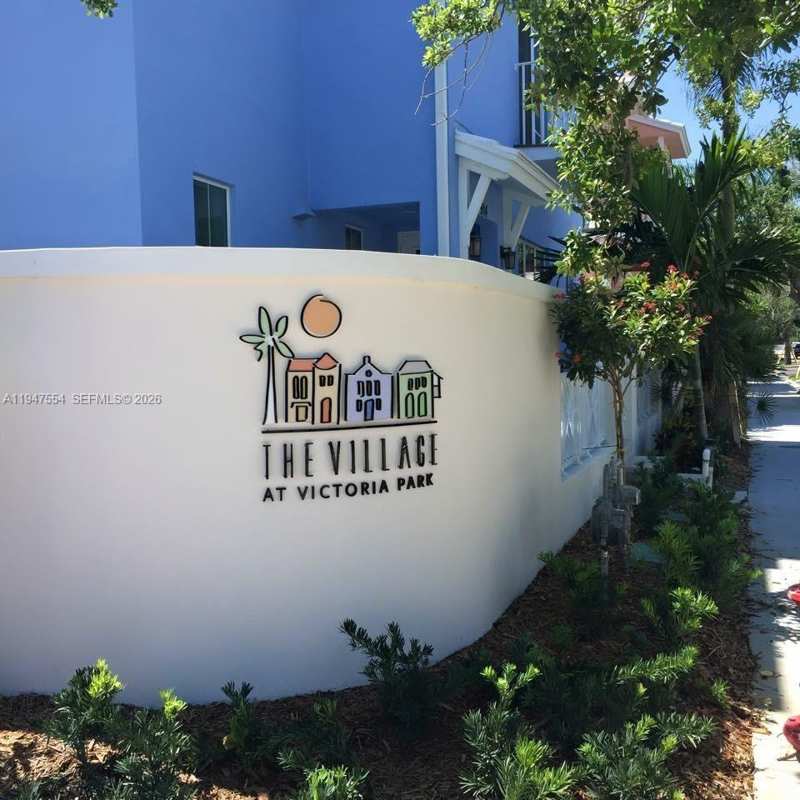 918 NE 17th Way, Fort Lauderdale FL 33304
