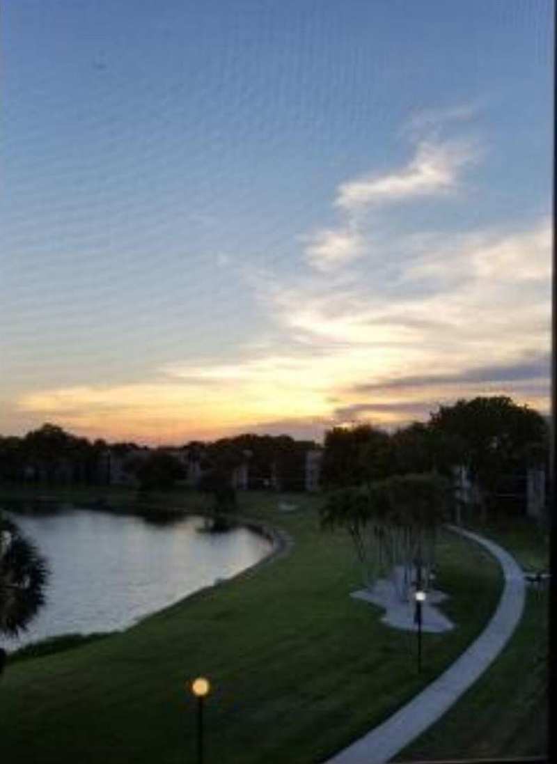 5130 Las Verdes Circle # 307, Delray Beach FL 33484